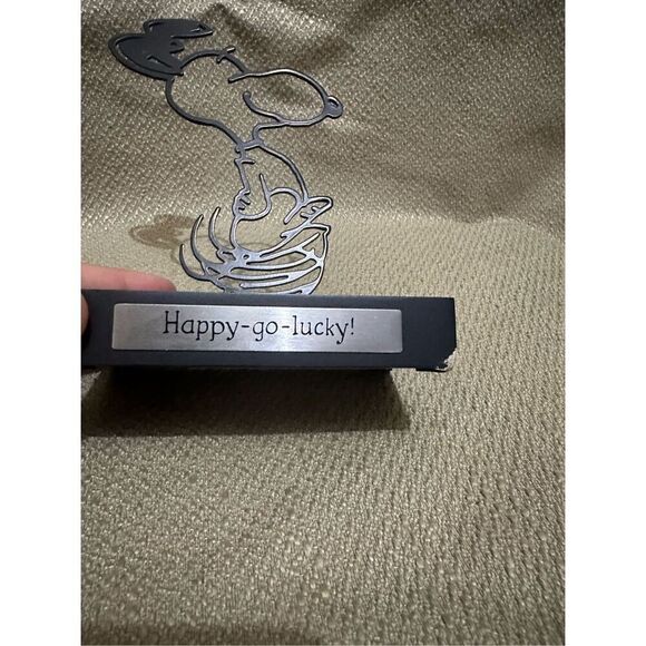 Snoopy Happy Go Lucky Peanuts Hallmark Metal Line Art Collectible Figure 5.5” - Picture 3 of 10